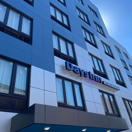 Days Inn By Wyndham Bronx Nyc Nueva York Exterior foto