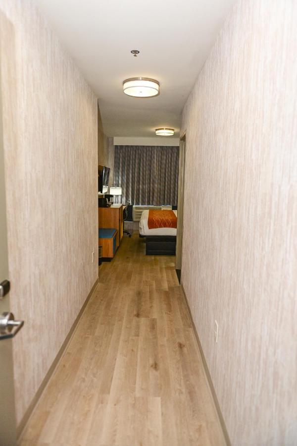 Days Inn By Wyndham Bronx Nyc Nueva York Exterior foto